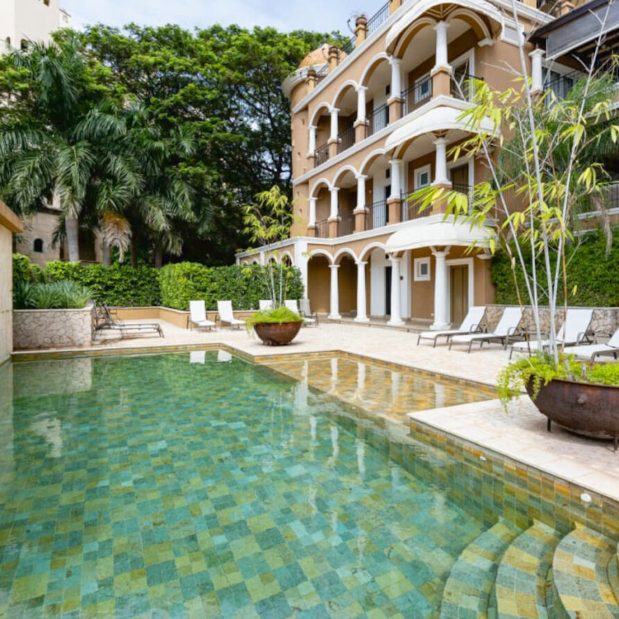 pool bocaraca