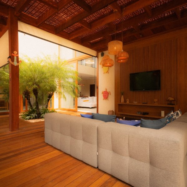 airbnb costa rica